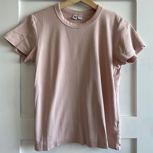 UNIQLO Tshirt